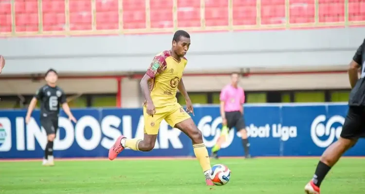 Aidil Usman Diarra, Pemain Sriwijaya FC di putaran ketiga Pegadaian Championship musim 2025/2026. (LASKARWONGKITO.ID)