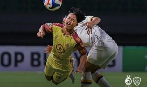 Pemain Sriwijaya FC saat duel dengan pemain PERSIKAD di Pegadaian Championship musim 2025/2026. (foto : instagram Sriwijaya FC)
